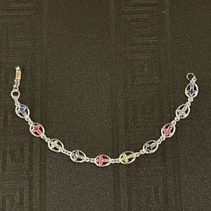 👋 3/$15 Silver Natural Shell Cross Bracelet 🌈